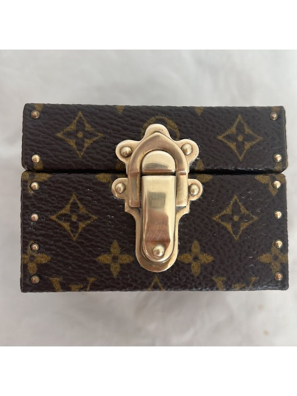 Louis Vuitton Ecrin Declaration Mini Jewelry Trunk - Picture 2 of 10